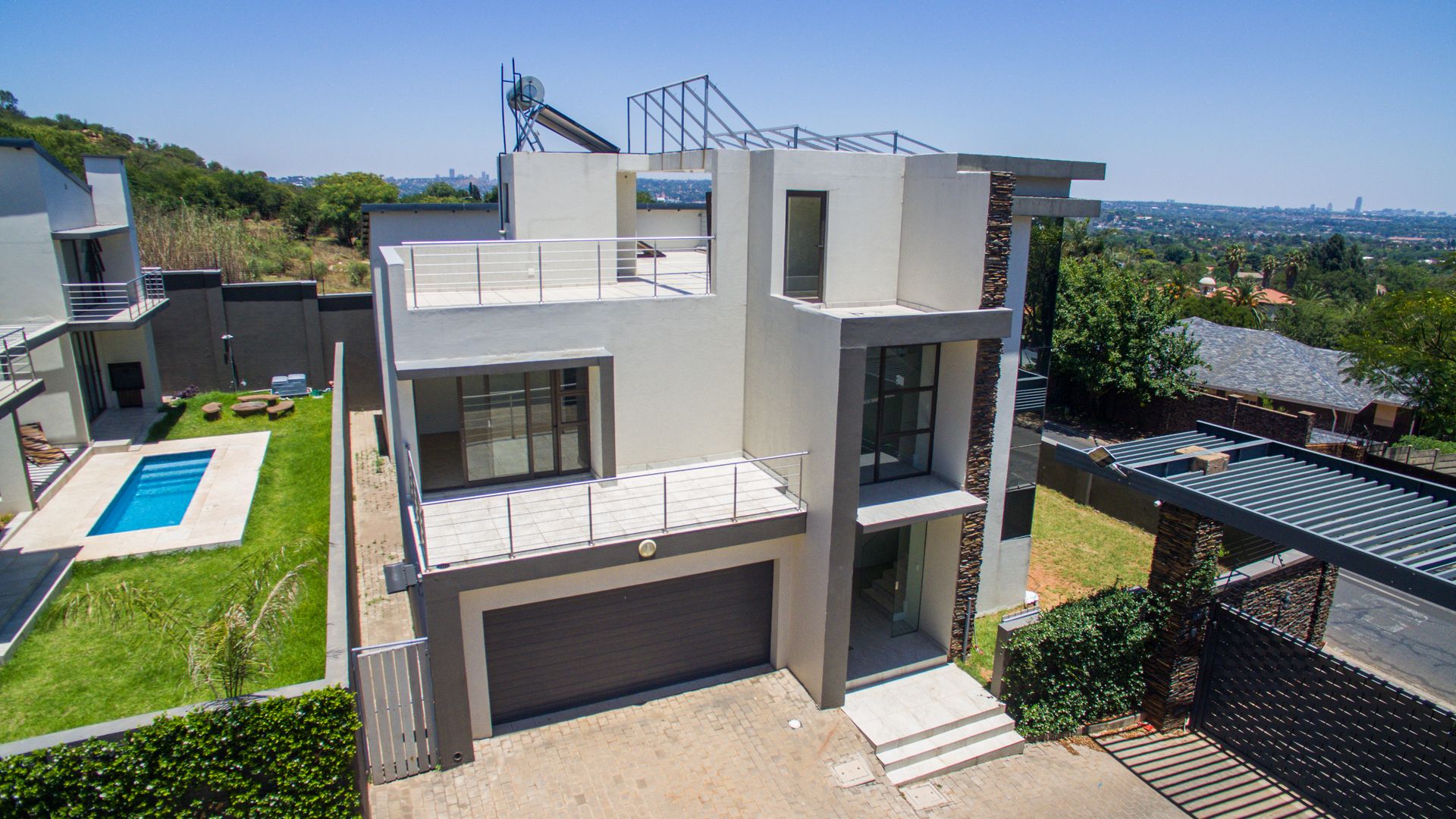 Triple-Storey Estate Cluster